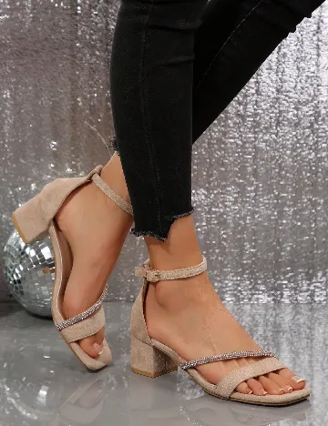 Sandale SHEIN, crem