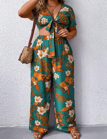 Compleu SHEIN CURVE, mix culori