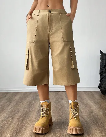 Pantaloni trei sferturi SHEIN, maro