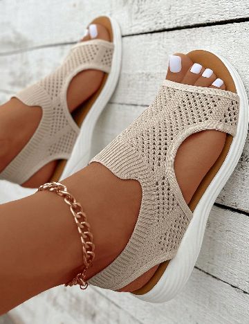 Sandale SHEIN, crem