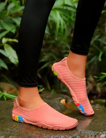 Adidasi de drumetie SHEIN, corai