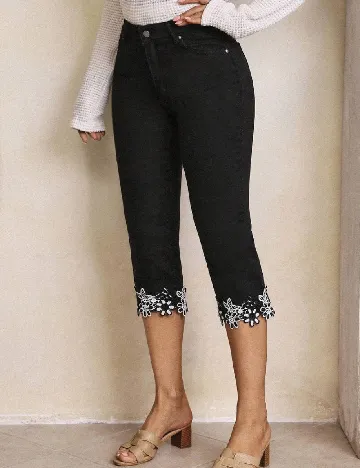 Pantaloni trei sferturi SHEIN, negru