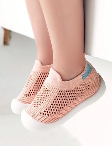 Adidasi Shein Kids, corai