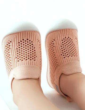 Adidasi Shein Kids, corai