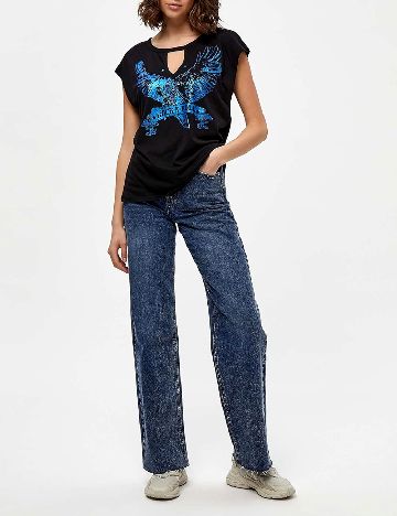 Maiou Desires, negru