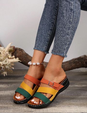 Saboti SHEIN, mix culori