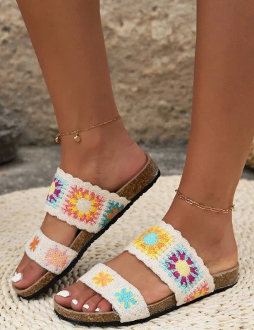 Slapi SHEIN, mix culori