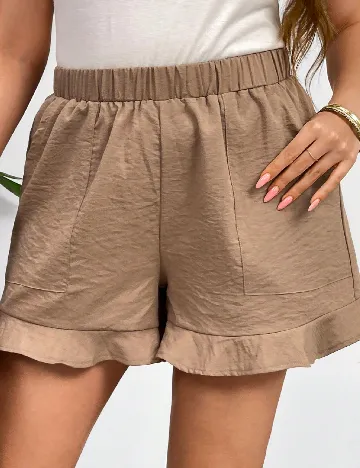 Pantaloni scurti SHEIN CURVE, maro deschis