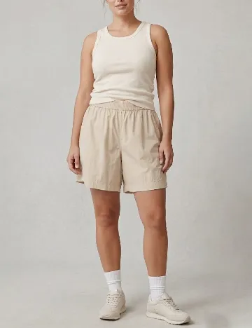 Pantaloni scurti SHEIN, crem