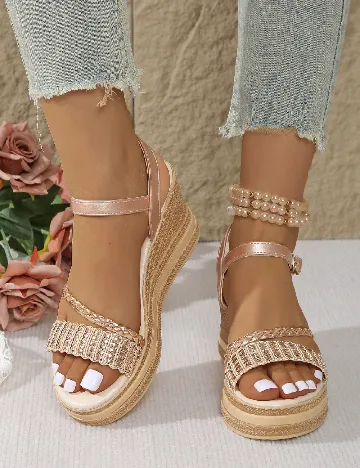 Sandale SHEIN, crem