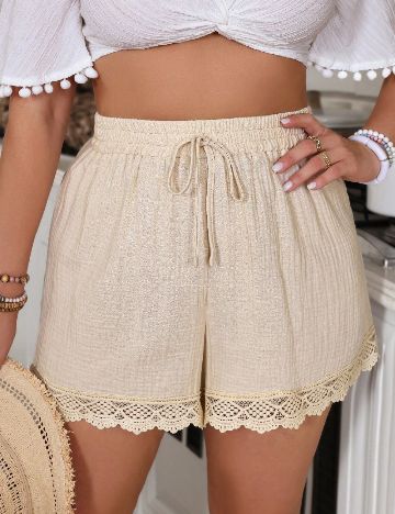 Pantaloni scurti SHEIN CURVE, crem