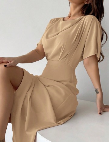 Rochie medie SHEIN, crem