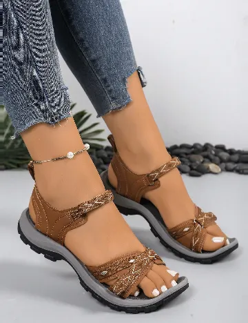 Sandale SHEIN, maro