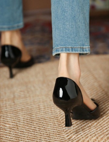 Pantofi SHEIN, negru