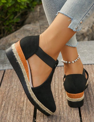 Pantofi SHEIN, negru