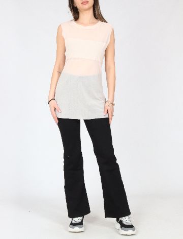 Maiou Zara, piersica