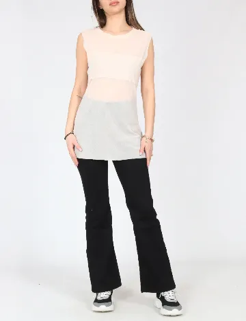 Maiou Zara, piersica