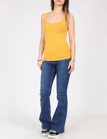 Maiou Bershka, galben