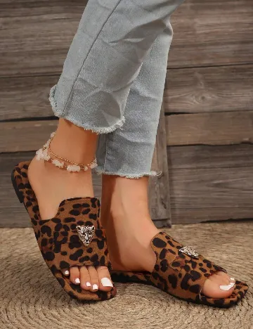 Slapi SHEIN, animal print