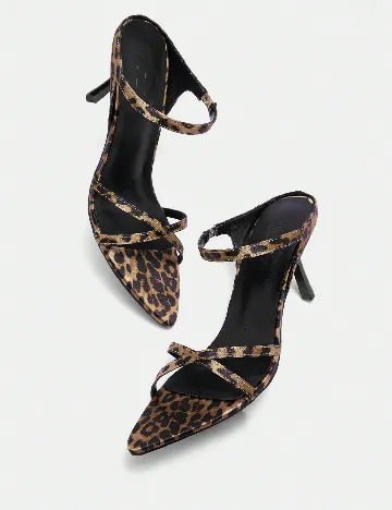 Saboti Cuccoo, animal print