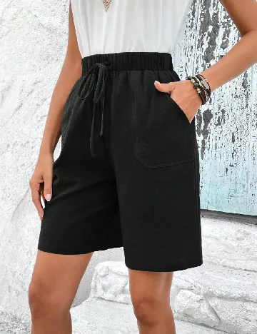 Pantaloni scurti Emery Rose, negru