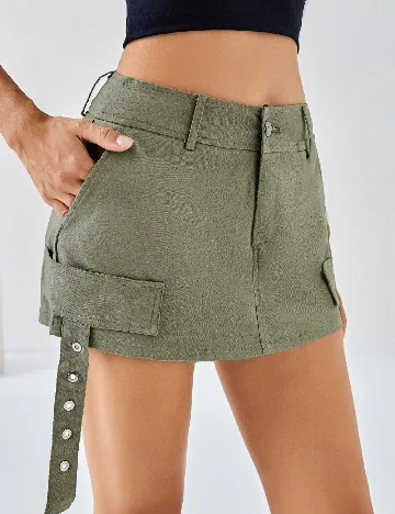 Fusta pantalon SHEIN, verde