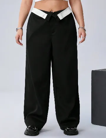 Pantaloni SHEIN CURVE, negru