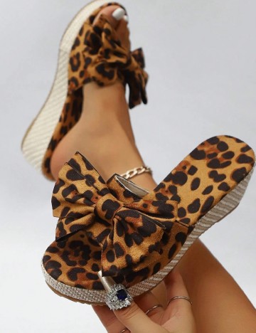 Slapi SHEIN, animal print