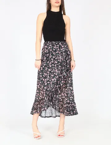 Fusta River Island, negru