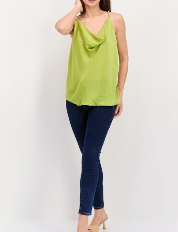 Maiou River Island, verde