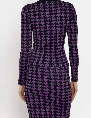 Fusta River Island, mov