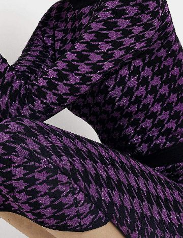 Fusta River Island, mov