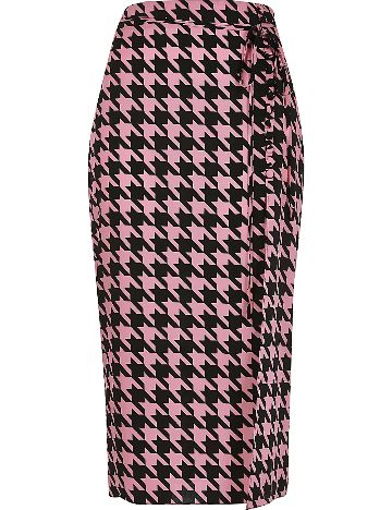 Fusta River Island, roz