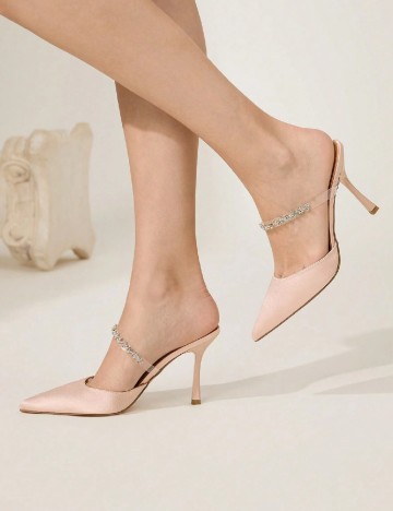 Saboti Cuccoo, piersica