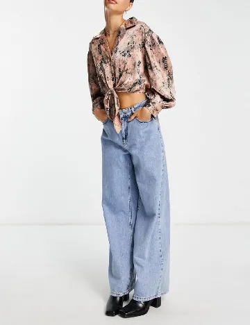 Camasa River Island, roz