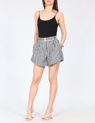 Pantaloni scurti River Island, alb/negru