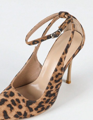 Pantofi SHEIN, animal print