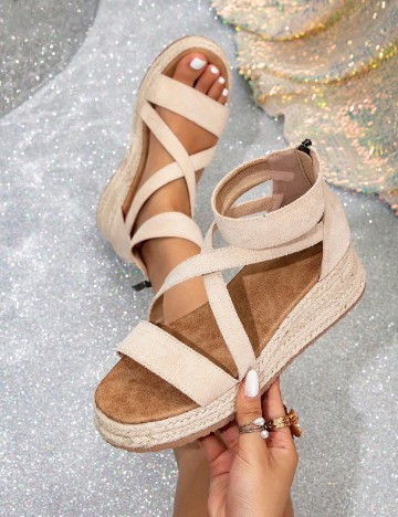 Sandale SHEIN, crem