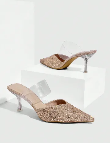 Saboti Cuccoo, piersica