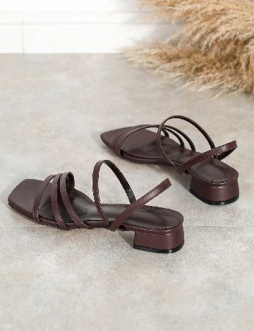 Sandale SHEIN, maro