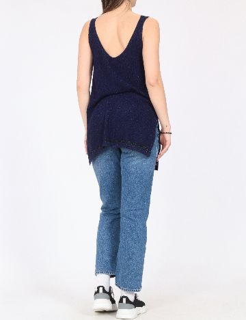 Maiou River Island, bleumarin