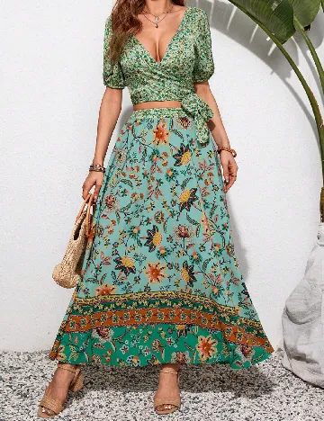 Compleu SHEIN, mix culori