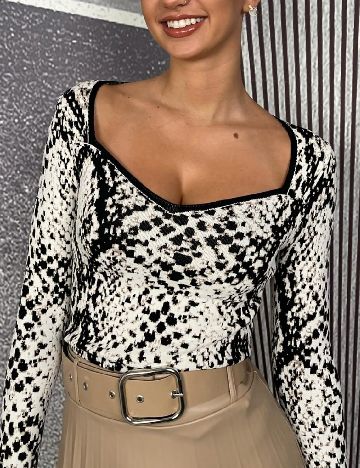 Bluza River Island, mix culori