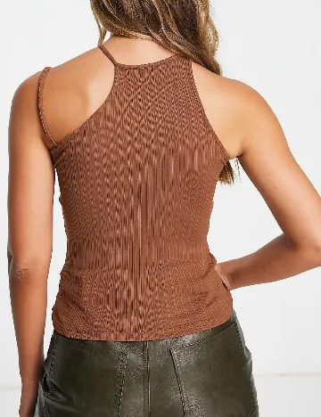 Maiou River Island, maro