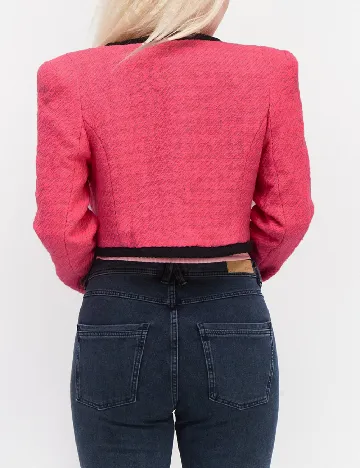 Jacheta River Island, roz