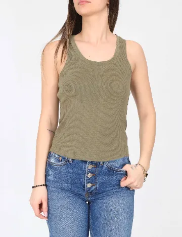 Maiou River Island, verde