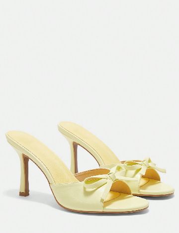 Saboti Cuccoo, galben