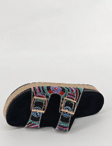 Saboti SHEIN, mix culori