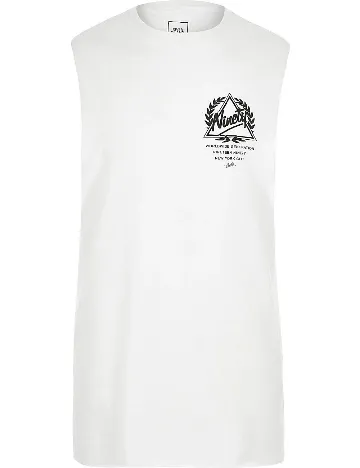 Maiou River Island, alb