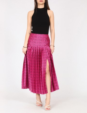 Fusta River Island, roz